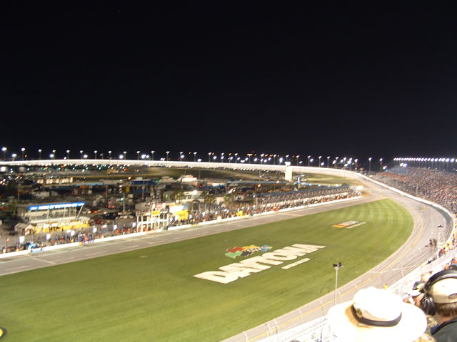 daytona-02-04-058